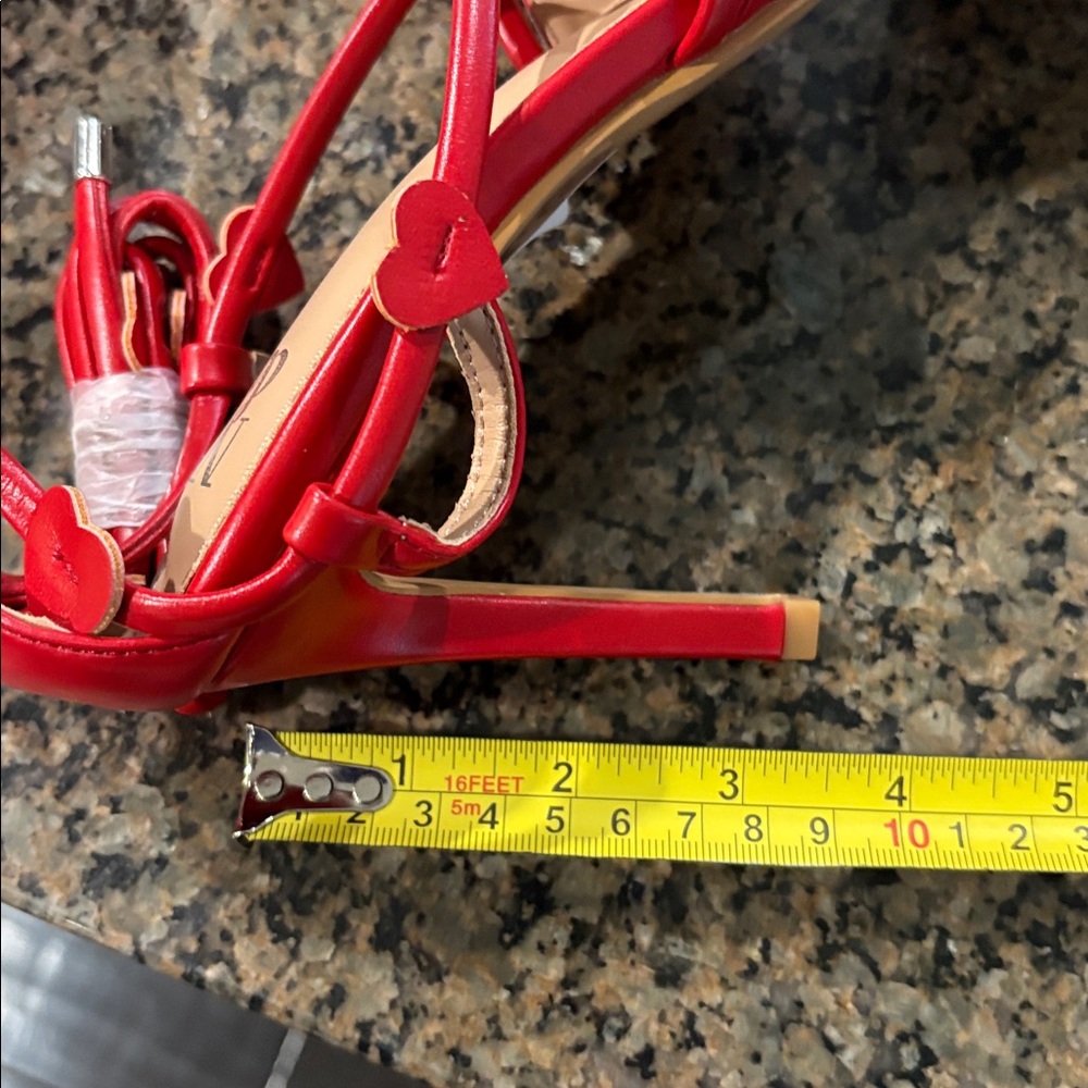 New York & Company Red Heart Lace Up Size 8 NIB - Picture 10 of 10
